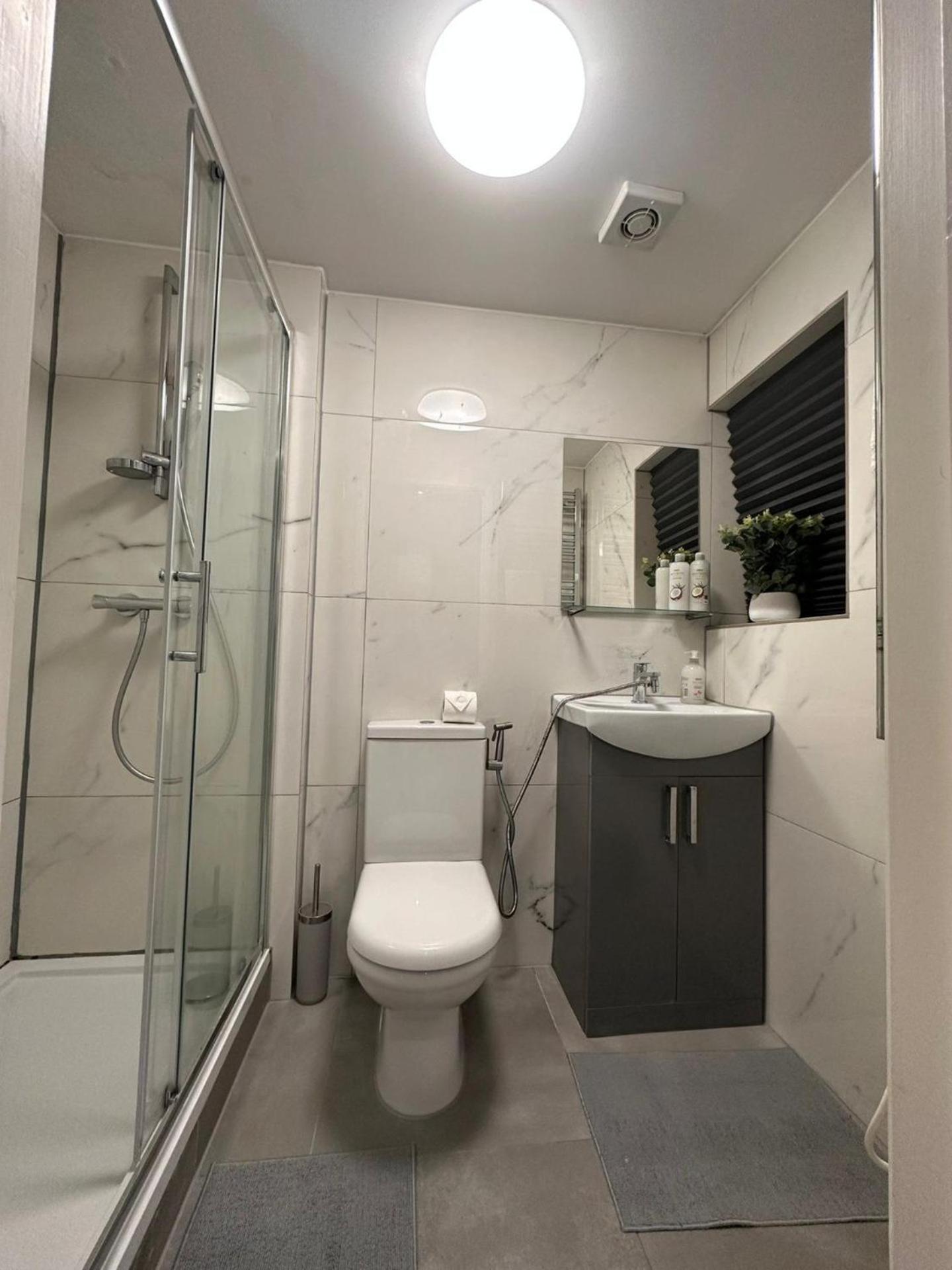 Studiosleeps2-gardenview-parking-internet-patio