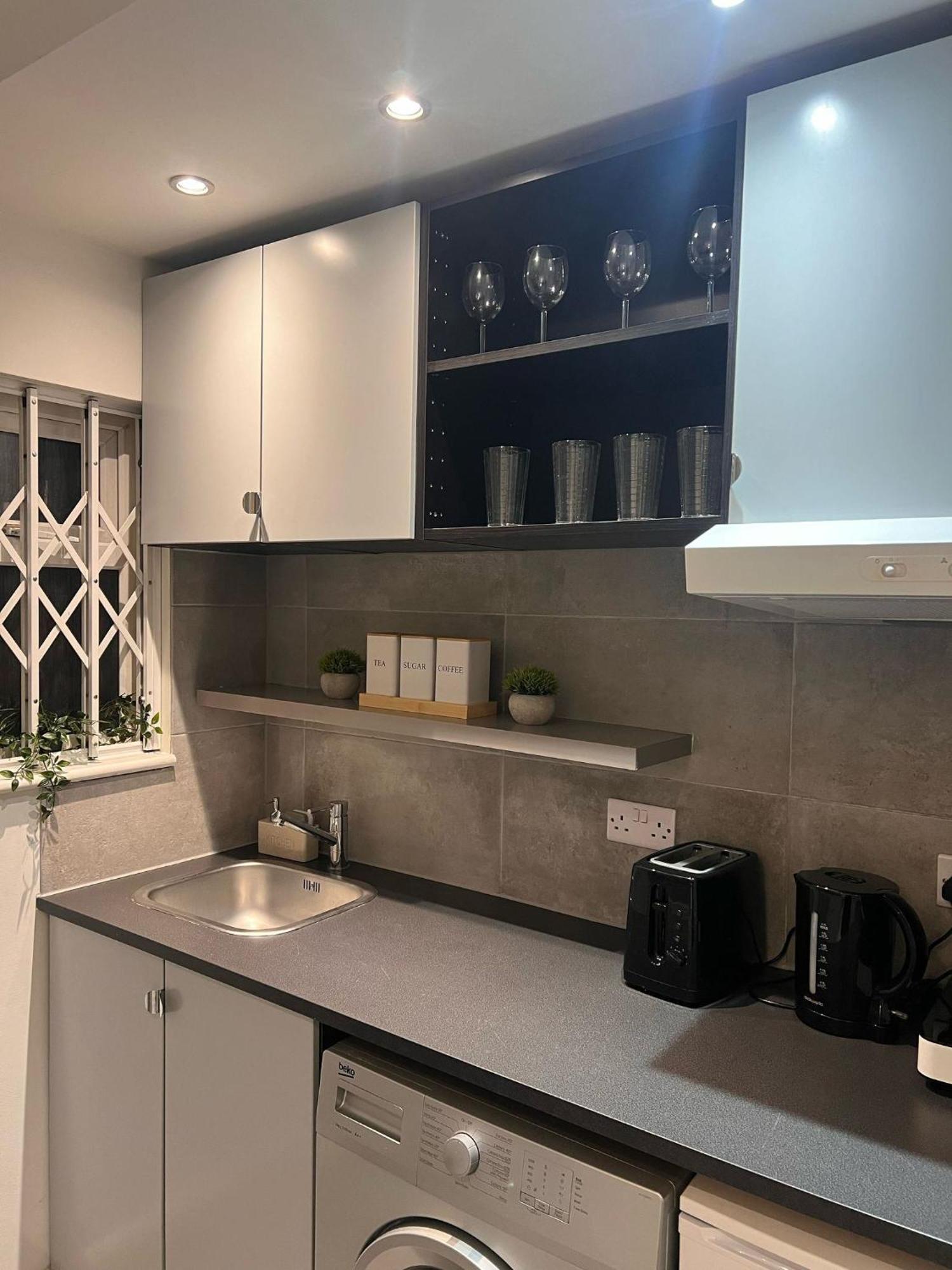 Appartamento Studiosleeps2-gardenview-parking-internet-patio *